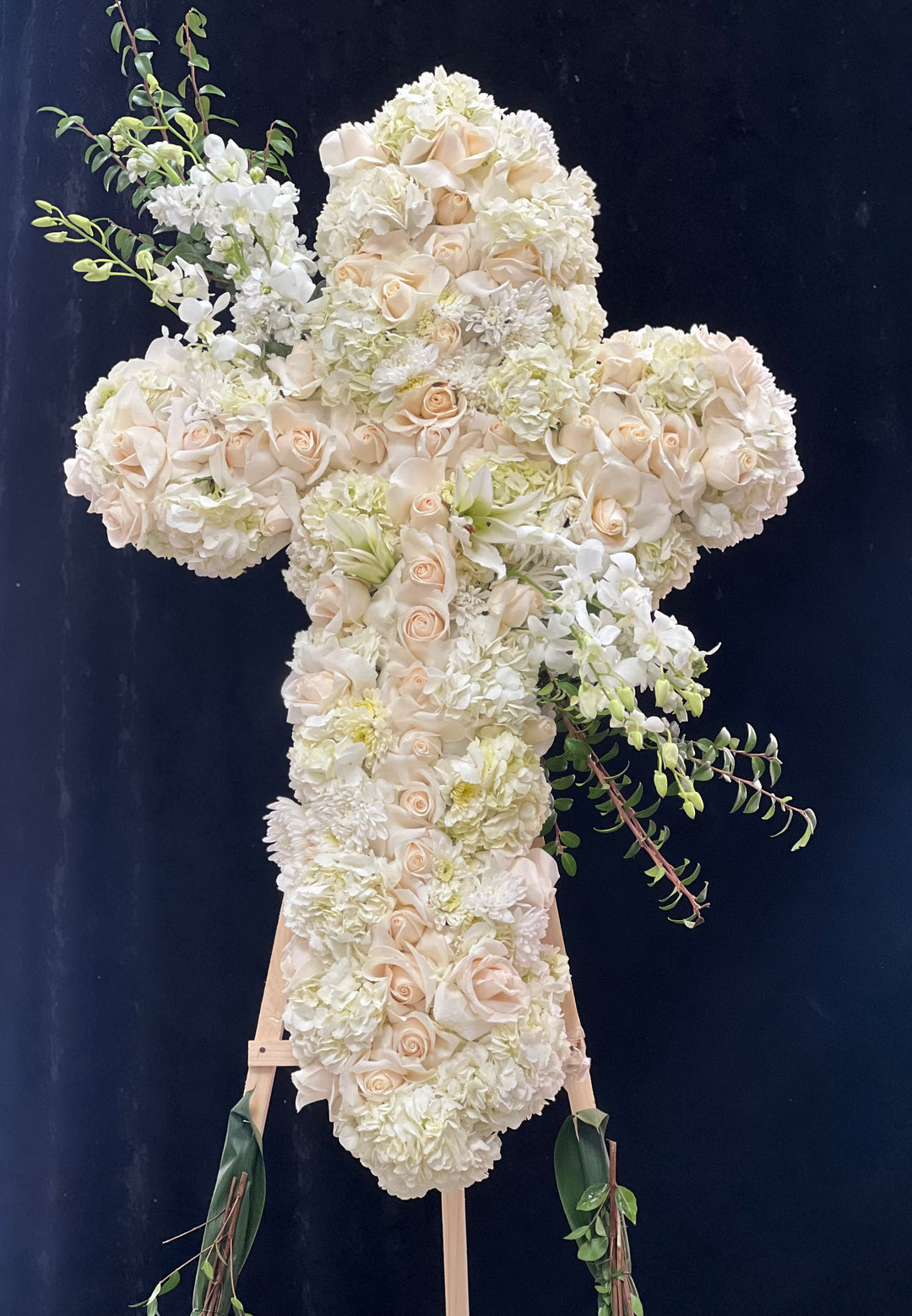 Elegant Ivory Floral Cross - Premium Sympathy Tribute