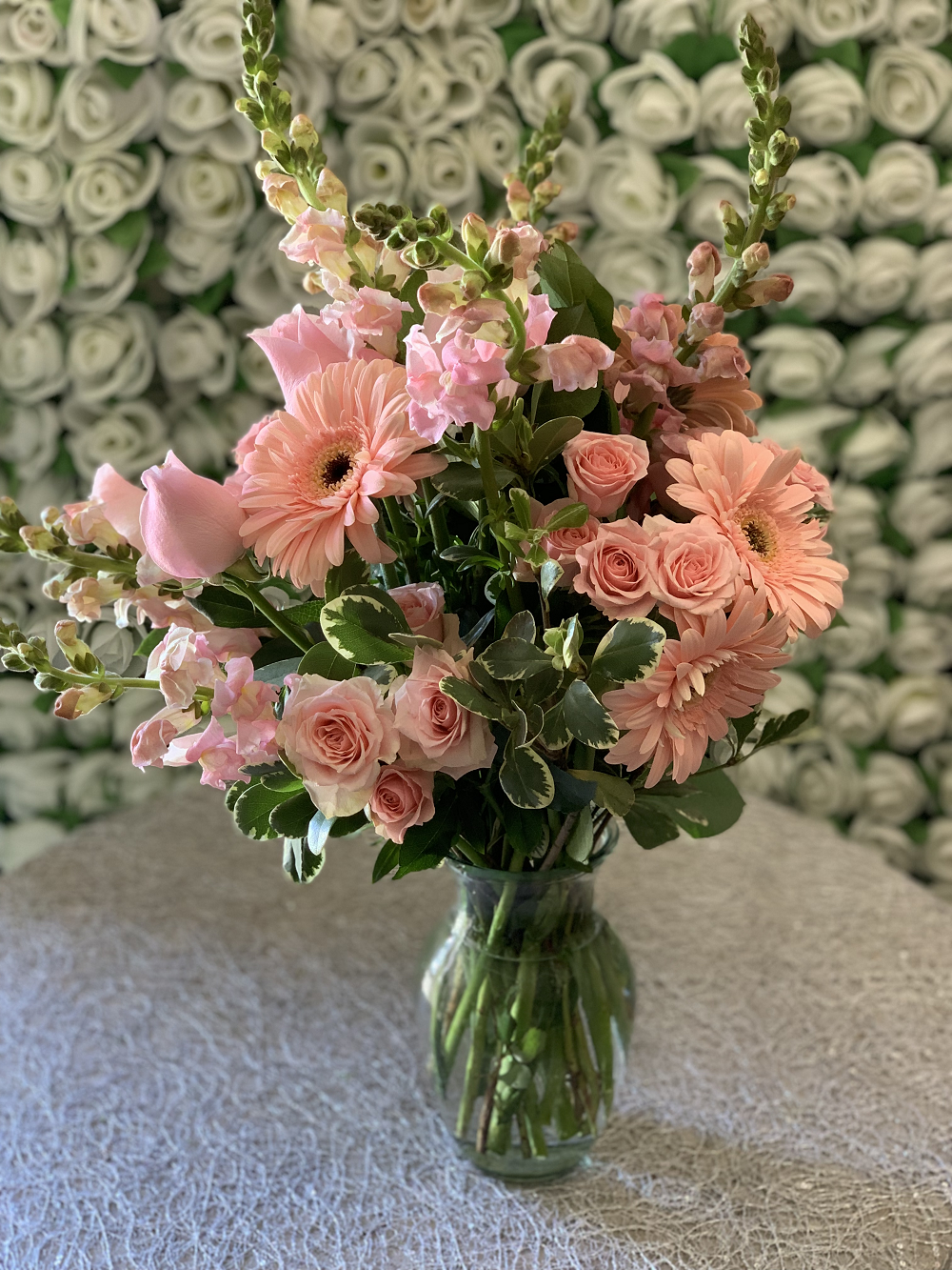 Feeling Peachy - Encino Florist