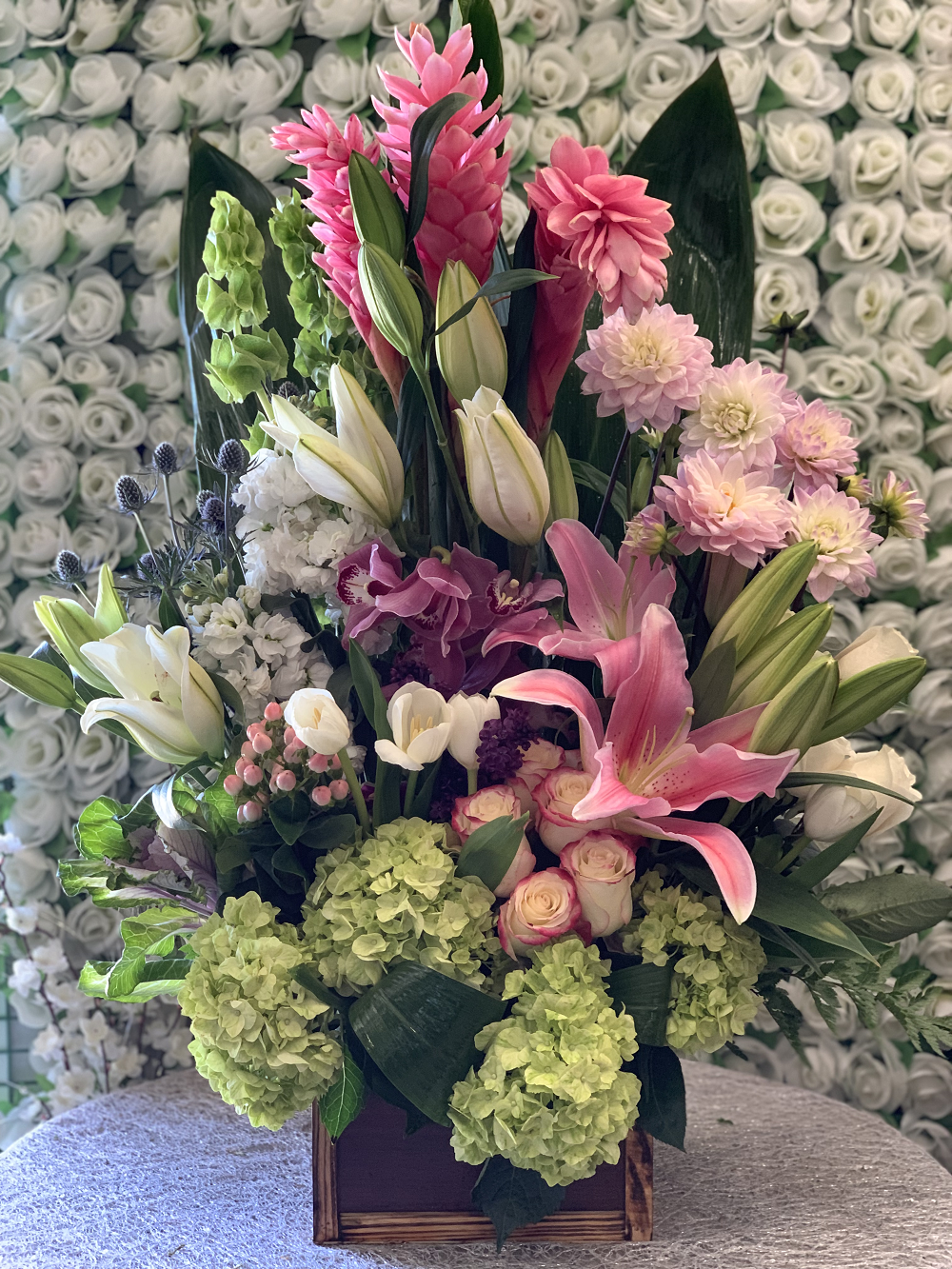 Light Up - Encino Florist
