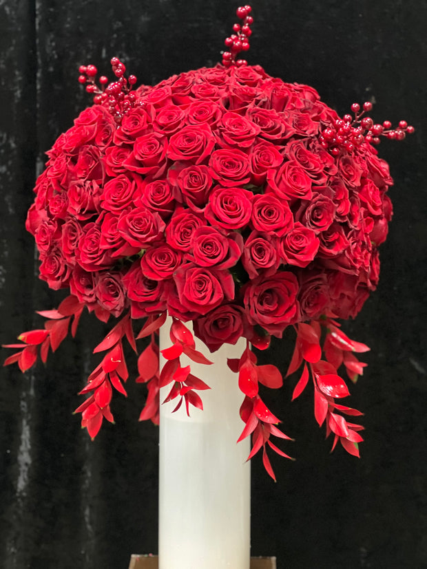 Luxurious Red Rose & Creme Vase